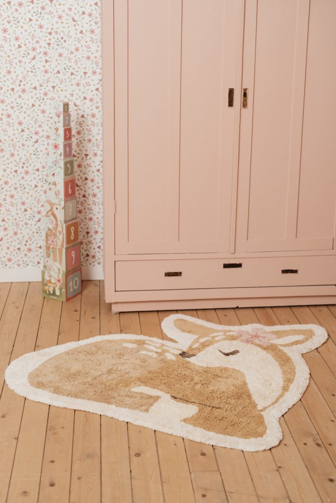 RU10324031 – Carpet Deer (2)